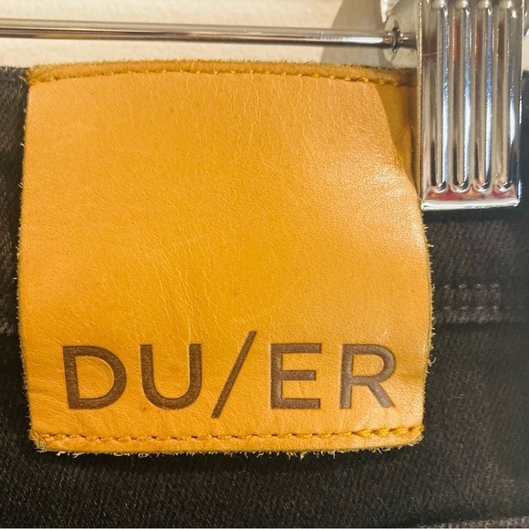 DU/ER DuEr Sz 28 x 30 L2X Relaxed Fit Straight  Leg 5 Pocket Black Jeans - Picture 6 of 11
